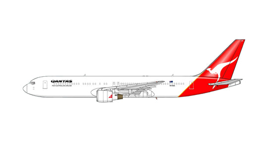 QANTAS  Boeing 767-338ER VH-OGA PVC side profile cutout.